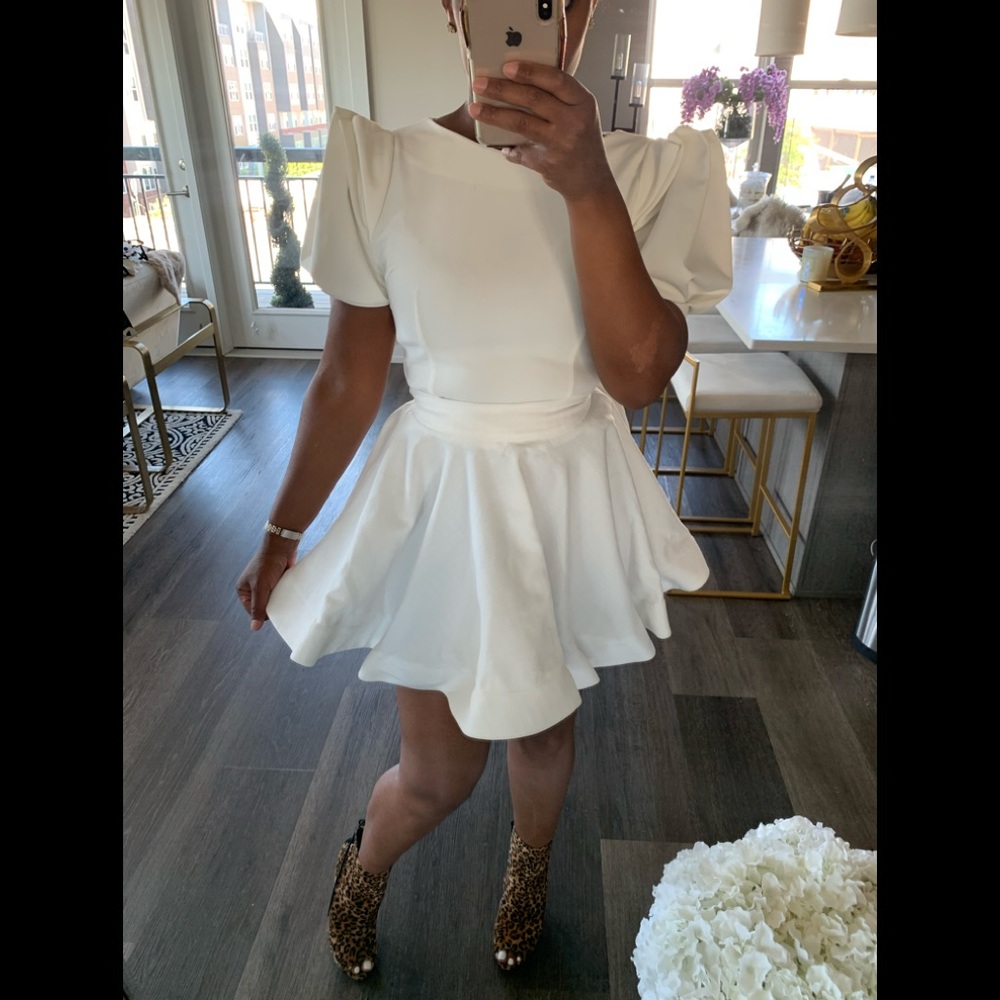 GRACIA exaggerated sleeve top!